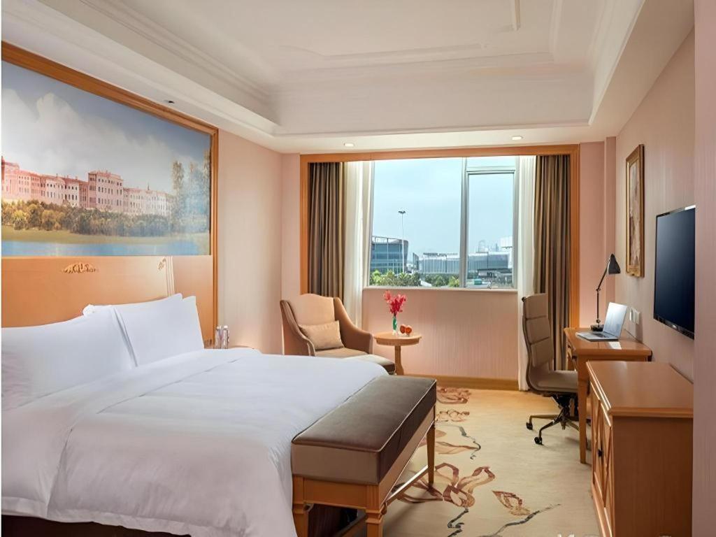 Vienna Hotel Tianjin Guizhou Road Branch Exterior foto