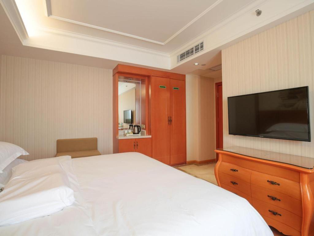 Vienna Hotel Tianjin Guizhou Road Branch Exterior foto