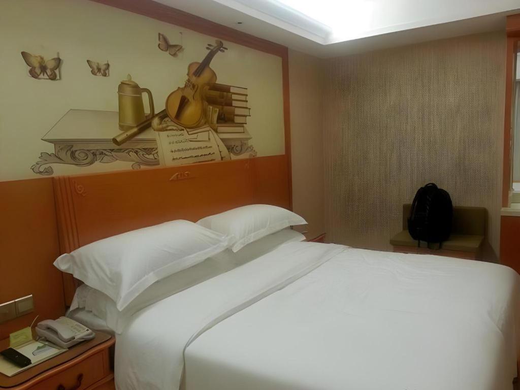 Vienna Hotel Tianjin Guizhou Road Branch Exterior foto
